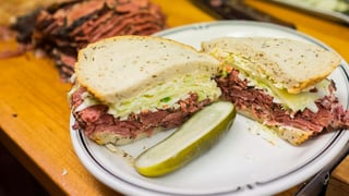 Langer's Delicatessen