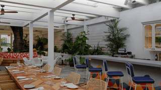 Red Rooster — Overtown