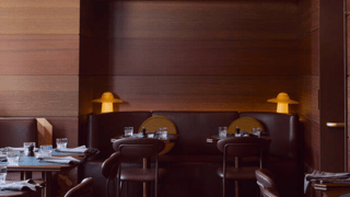 Bar Julius